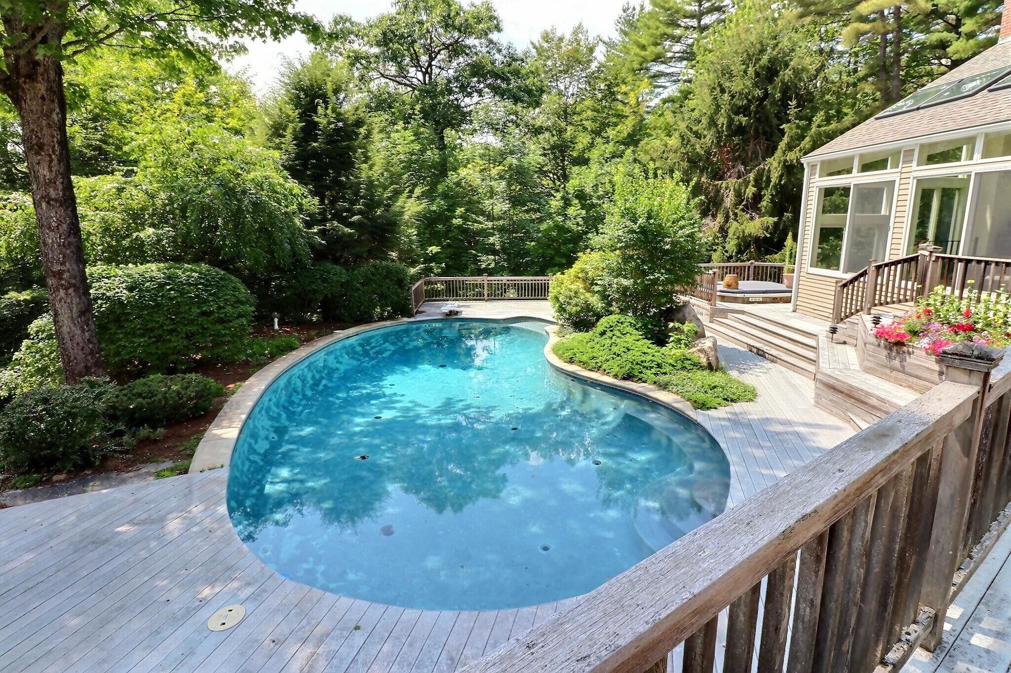 106 Meadow Brook Road New London, NH 03257 - Photo 8 of 38 Gallery Image 8