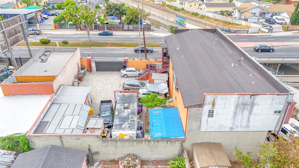 923 Rosecrans Avenue Compton, CA 90222 - Photo 6 of 14 an aerial view of houses with outdoor space