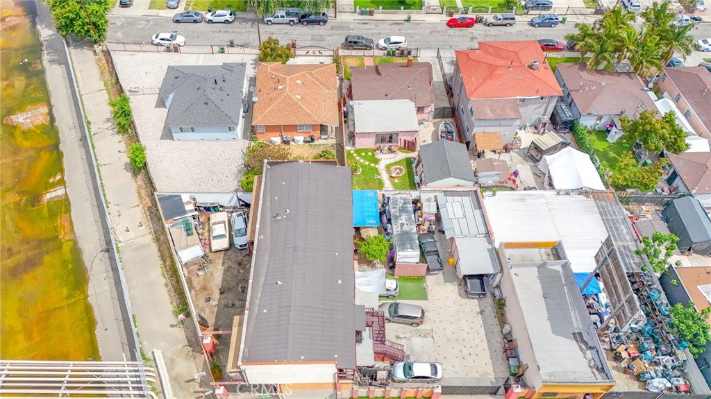 923 Rosecrans Avenue Compton, CA 90222 - Photo 9 of 14 an aerial view of residential houses with outdoor space