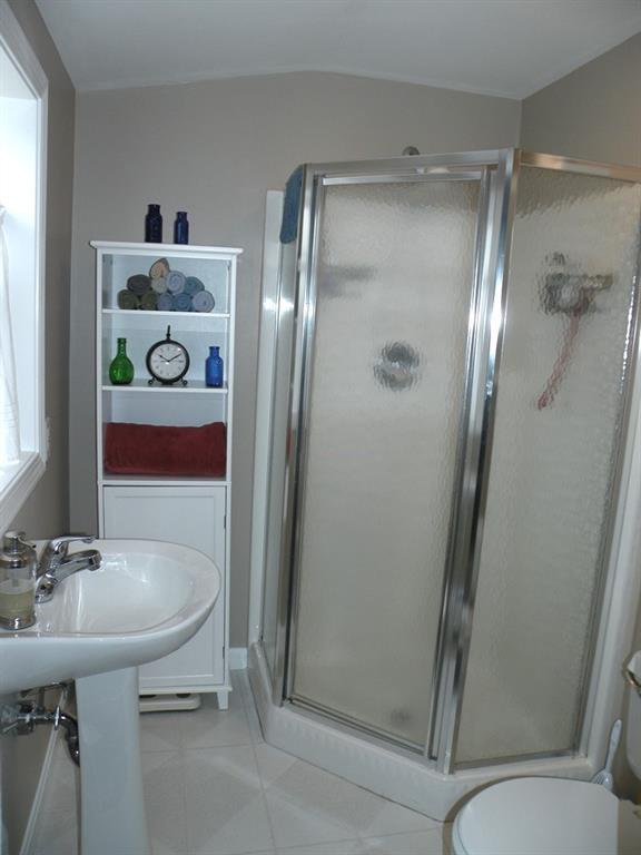 10 Eastlawn Road Portland, ME 04103 - Photo 22 of 31 Master Bath