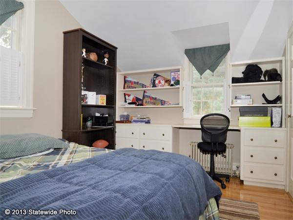 11 Westgate Road Attleboro, MA 02703 - Photo 25 of 30 Gallery Image 25