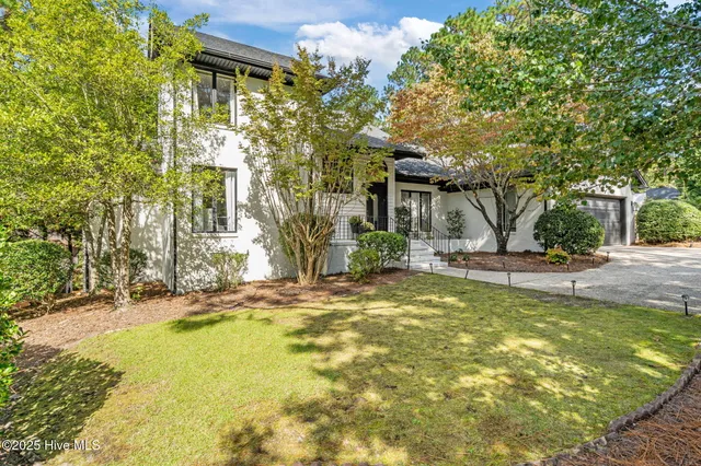 $799,000 | 5 Pin Oak Court, Pinehurst, NC 28374