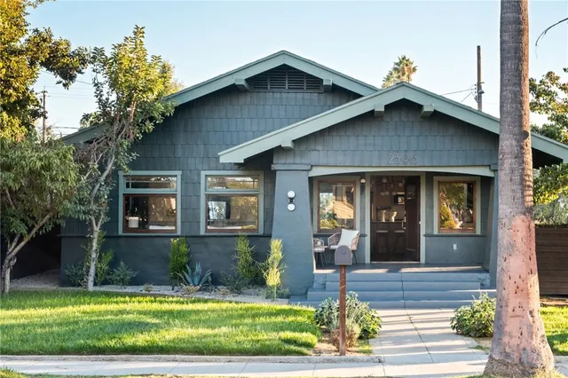 $1,595,000 | 2396 West 31st Street, Los Angeles, CA 90018