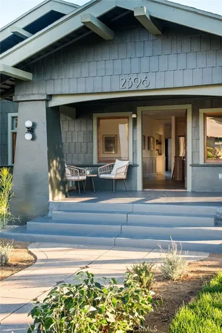 $1,595,000 | 2396 West 31st Street, Los Angeles, CA 90018