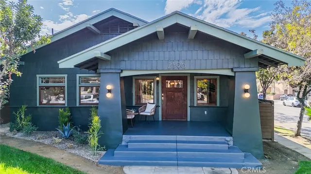 $1,595,000 | 2396 West 31st Street, Los Angeles, CA 90018
