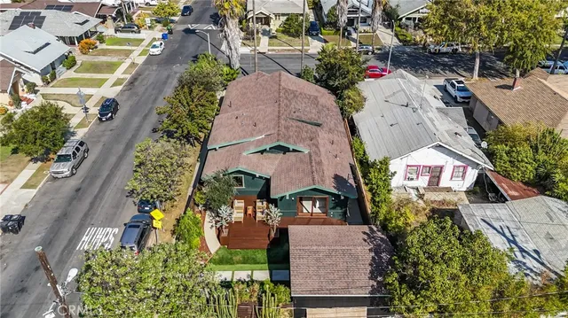 $1,595,000 | 2396 West 31st Street, Los Angeles, CA 90018