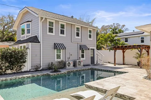 $1,290,000 | 800 18th Avenue North, St. Petersburg, FL 33704
