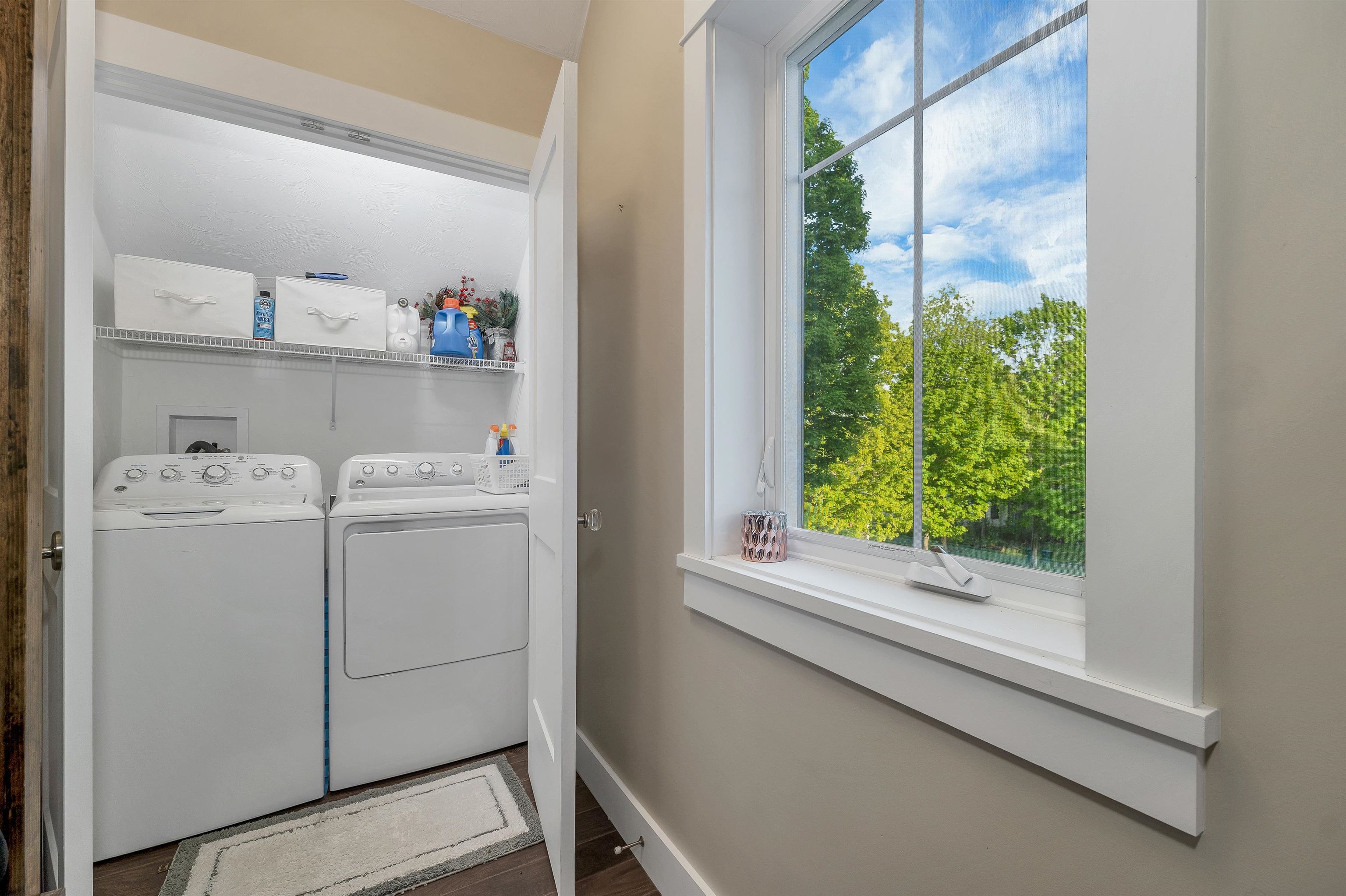 2 Lake Street, Unit APARTMENT B Meredith, NH 03253 - Photo 9 of 56