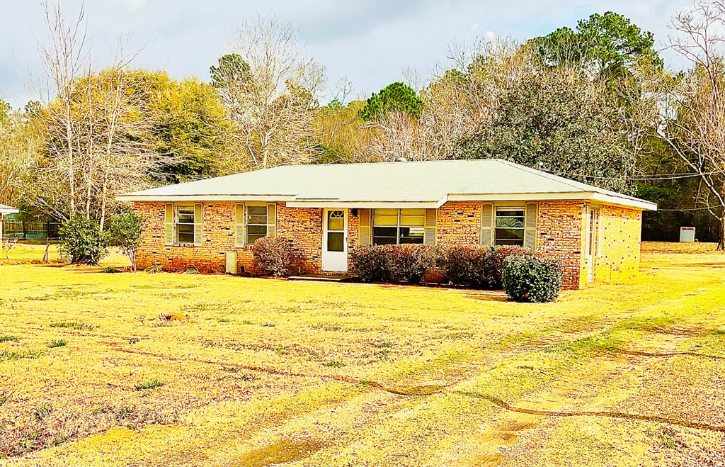 2637 Halls Mill Road Dothan, AL 36305 - Photo 2 of 27
