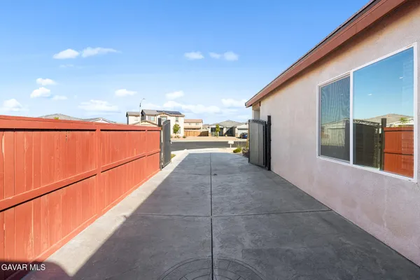 $3,200 | 3124 Via Bella Rosa Avenue, Rosamond, CA 93560