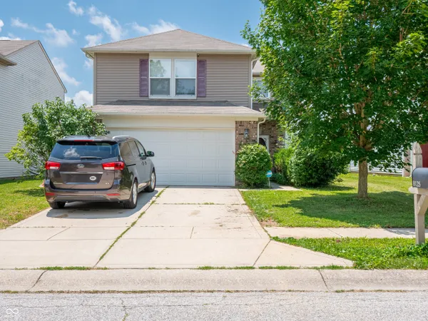 $229,900 | 8125 Whistlewood Drive, Indianapolis, IN 46239