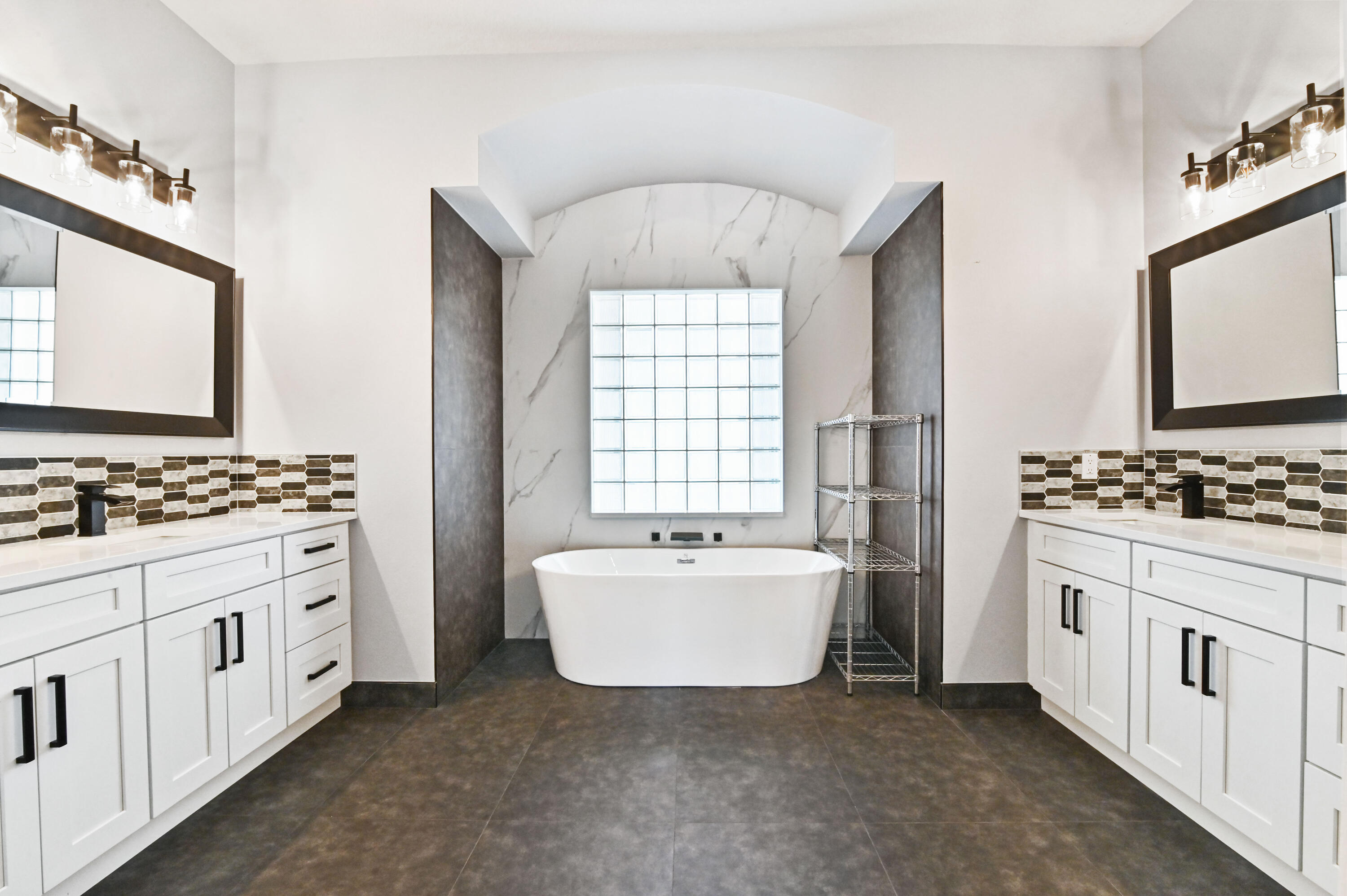 11085 Cobblefield Road Wellington, FL 33449 - Photo 26 of 54 24 Bathroom 01
