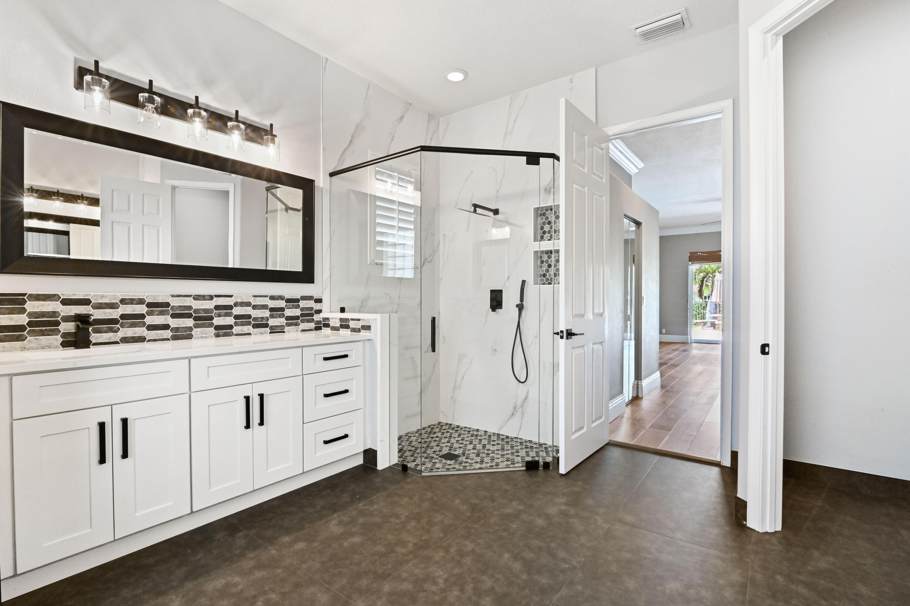 11085 Cobblefield Road Wellington, FL 33449 - Photo 27 of 54 25 Bathroom 02