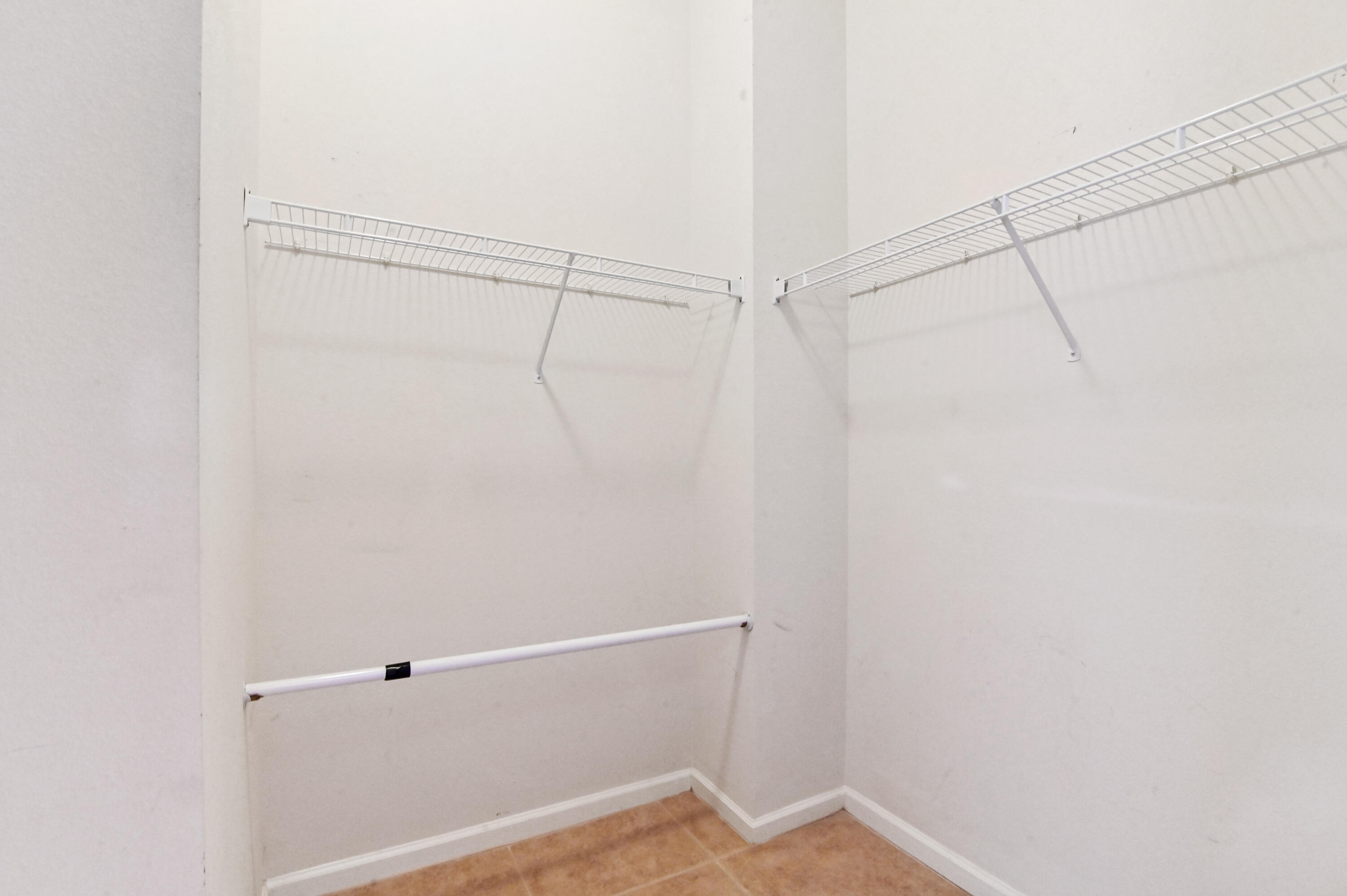 11085 Cobblefield Road Wellington, FL 33449 - Photo 28 of 54 23 Closet 01
