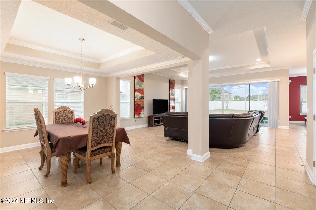 425 Porta Rosa Circle St. Augustine, FL 32092 - Photo 9 of 16 dining room
