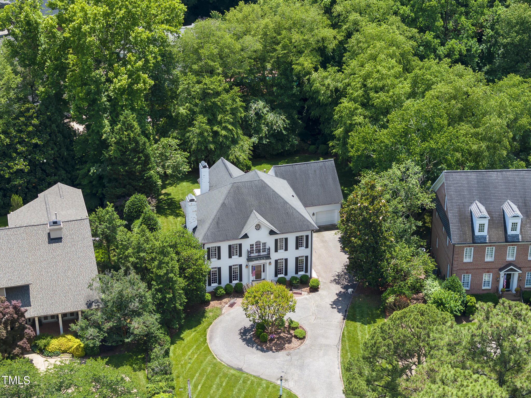 513 Lake Boone Trail Raleigh, NC 27608 - Photo 38 of 41 DJI_20240529133506_0027_D