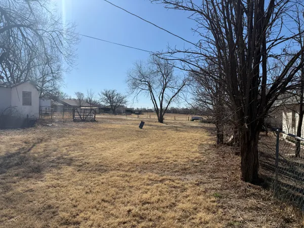 $25,000 | 1820 Bradford Street, Memphis, TX 79245