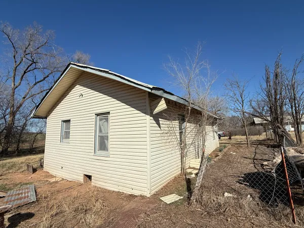 $25,000 | 1820 Bradford Street, Memphis, TX 79245
