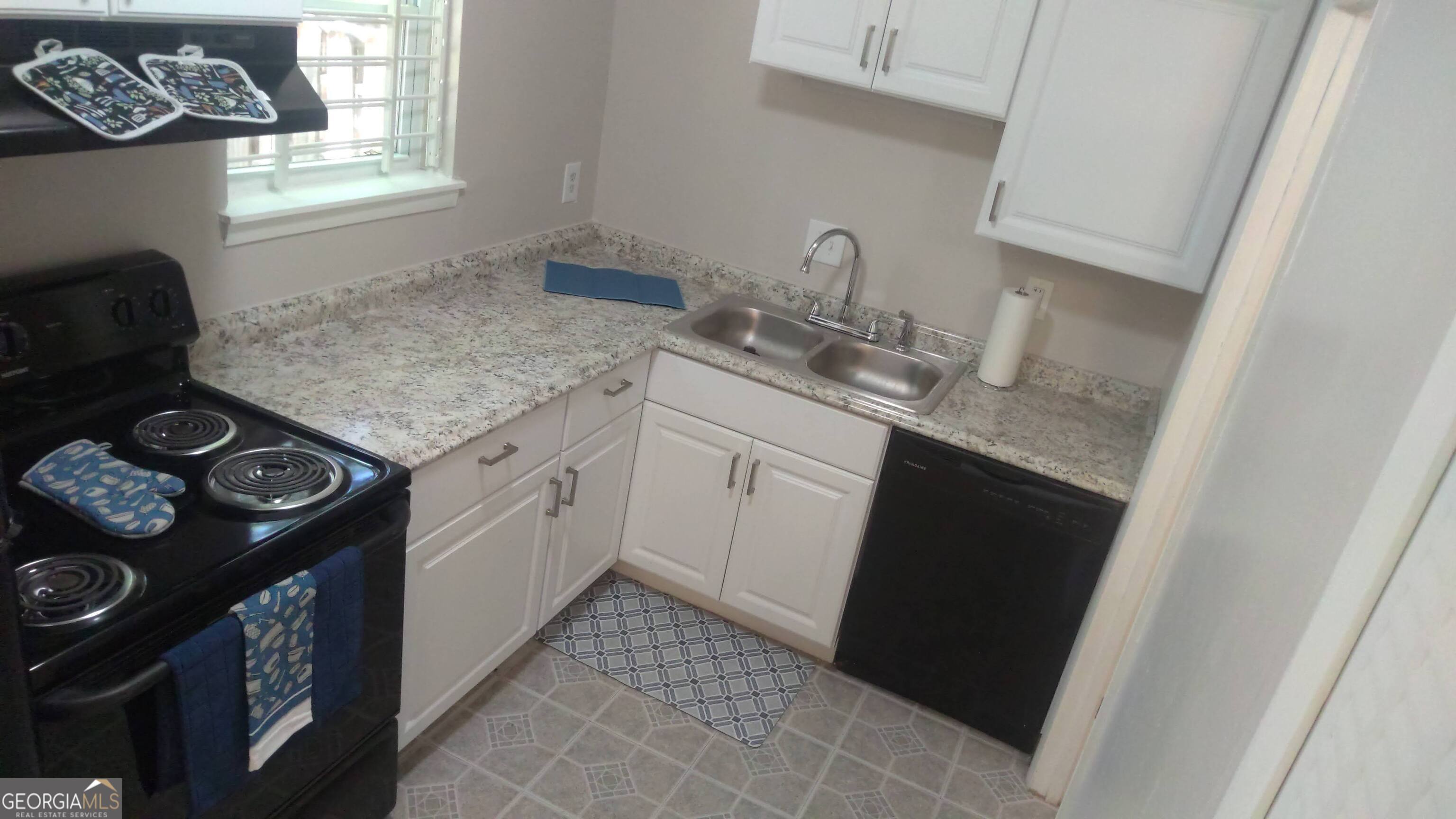 4701 Flat Shoals Road, Unit 42A Union City, GA 30291 - Photo 6 of 25