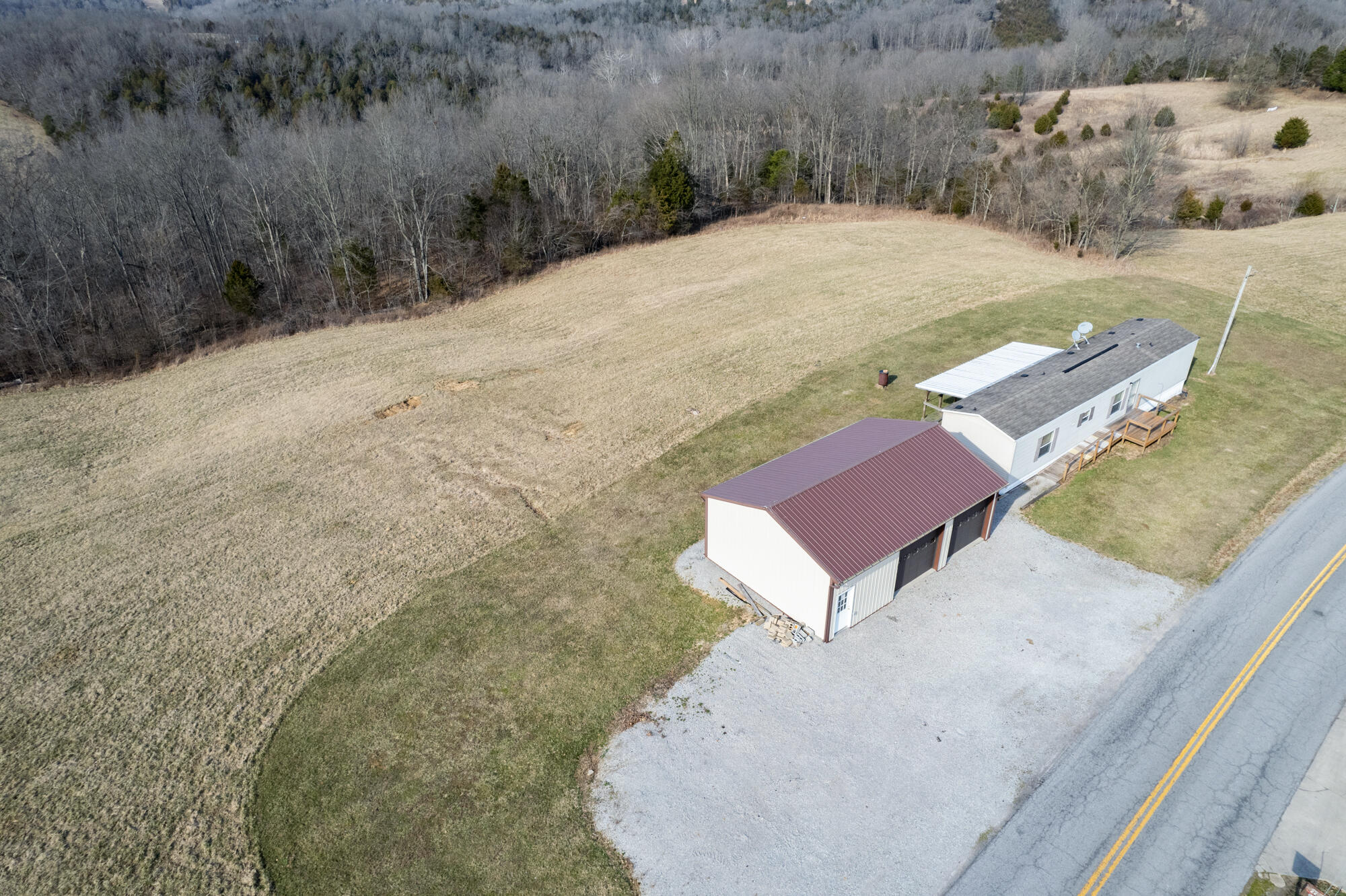 2290 Stewart Ridge Road Sparta, KY 41086 - Photo 43 of 49