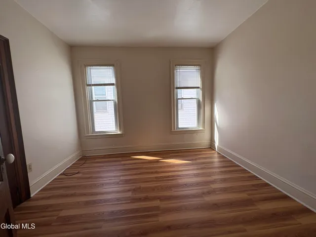 $1,500 | 24 George Street, Cohoes, NY 12047