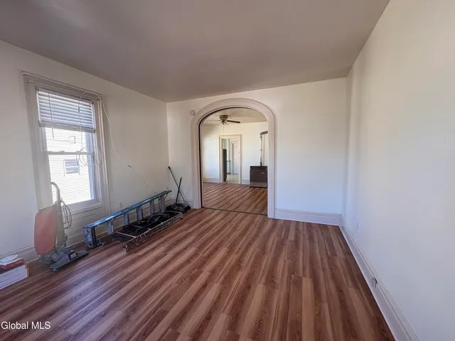 $1,500 | 24 George Street, Cohoes, NY 12047