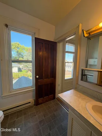 $1,500 | 24 George Street, Cohoes, NY 12047