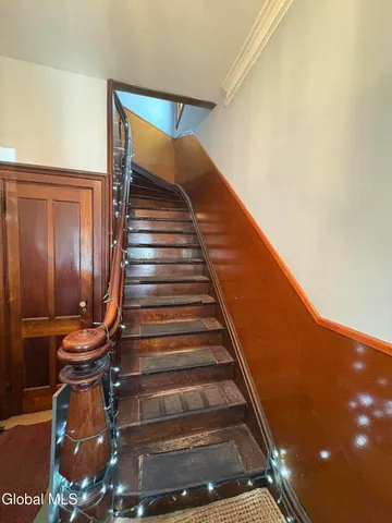 $1,500 | 24 George Street, Cohoes, NY 12047