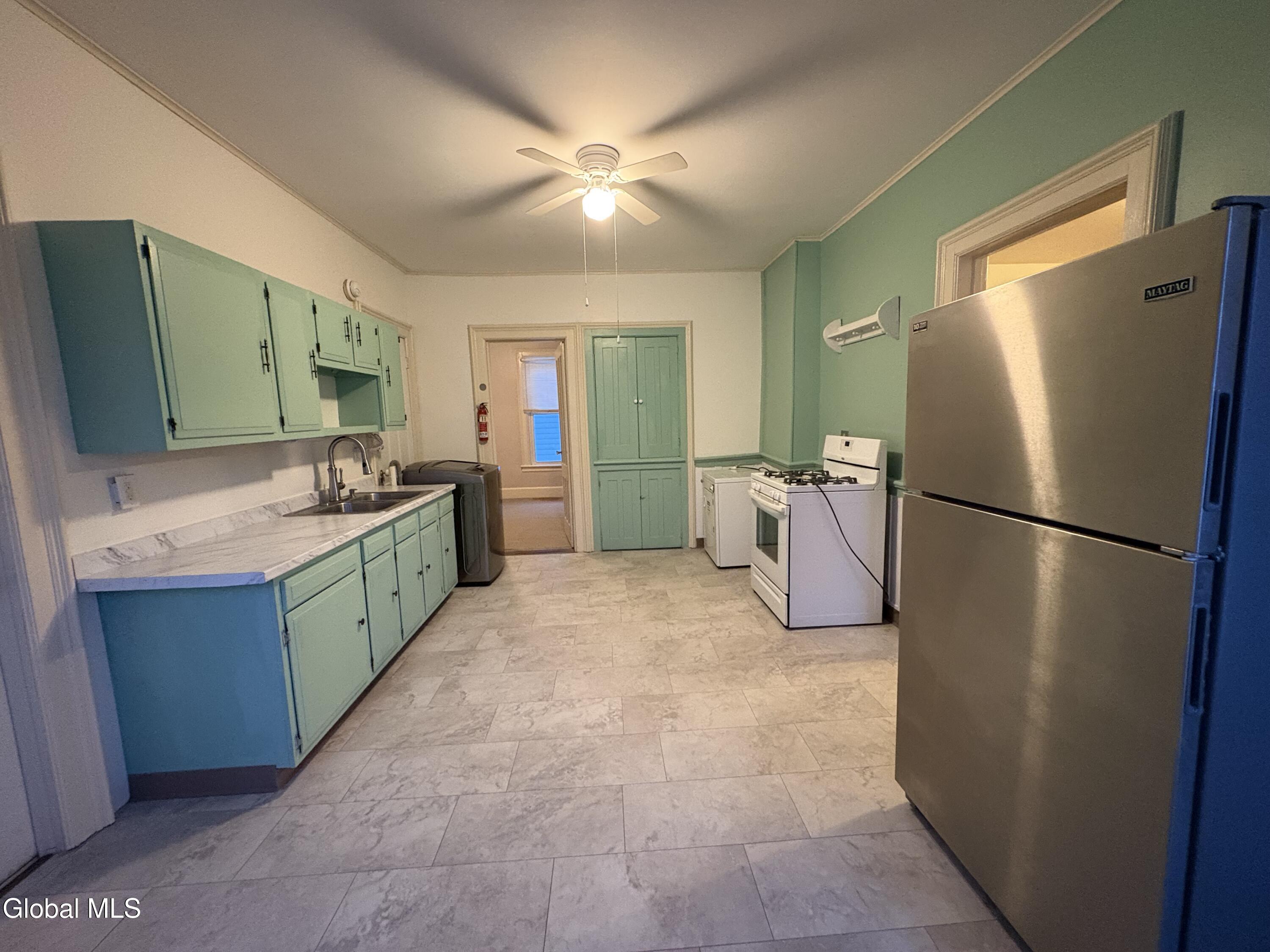 24 George Street Cohoes, NY 12047 - Photo 8 of 20 IMG_7631