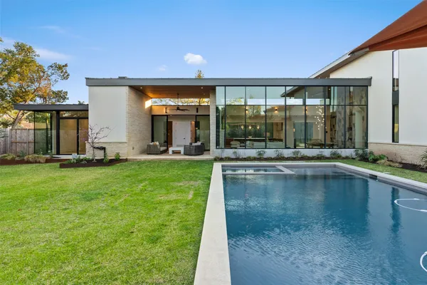 $3,950,000 | 1604 Barclay Drive, Austin, TX 78746