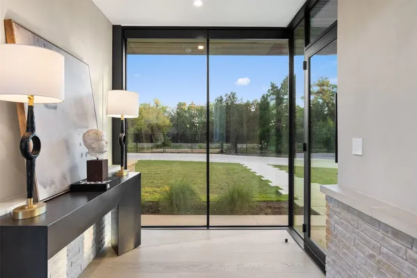 $3,950,000 | 1604 Barclay Drive, Austin, TX 78746