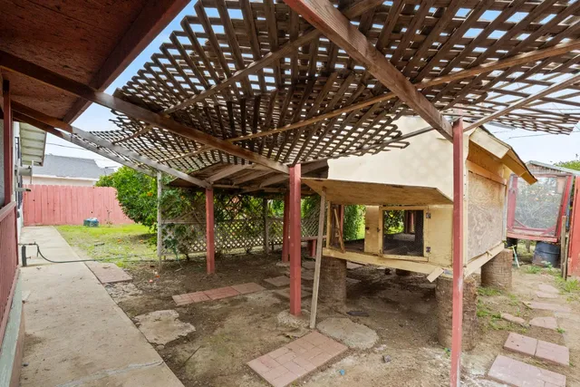 $246,000 | 309 East Kern Street, Avenal, CA 93204