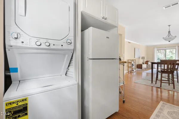 $223,900 | 1513 East Franklin Street, Unit F 123, Chapel Hill, NC 27514