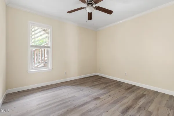 $223,900 | 1513 East Franklin Street, Unit F 123, Chapel Hill, NC 27514