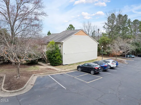 $223,900 | 1513 East Franklin Street, Unit F 123, Chapel Hill, NC 27514