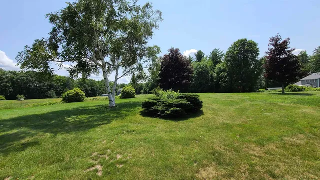 $2,400 | 17 Highland Terrace, Wolfeboro, NH 03894