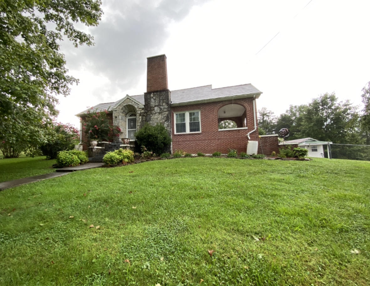 6911 Wilderness Road Ewing, VA 24248 - Photo 9 of 23 89DA0921-B435-4659-81DD-ACFFF4873709