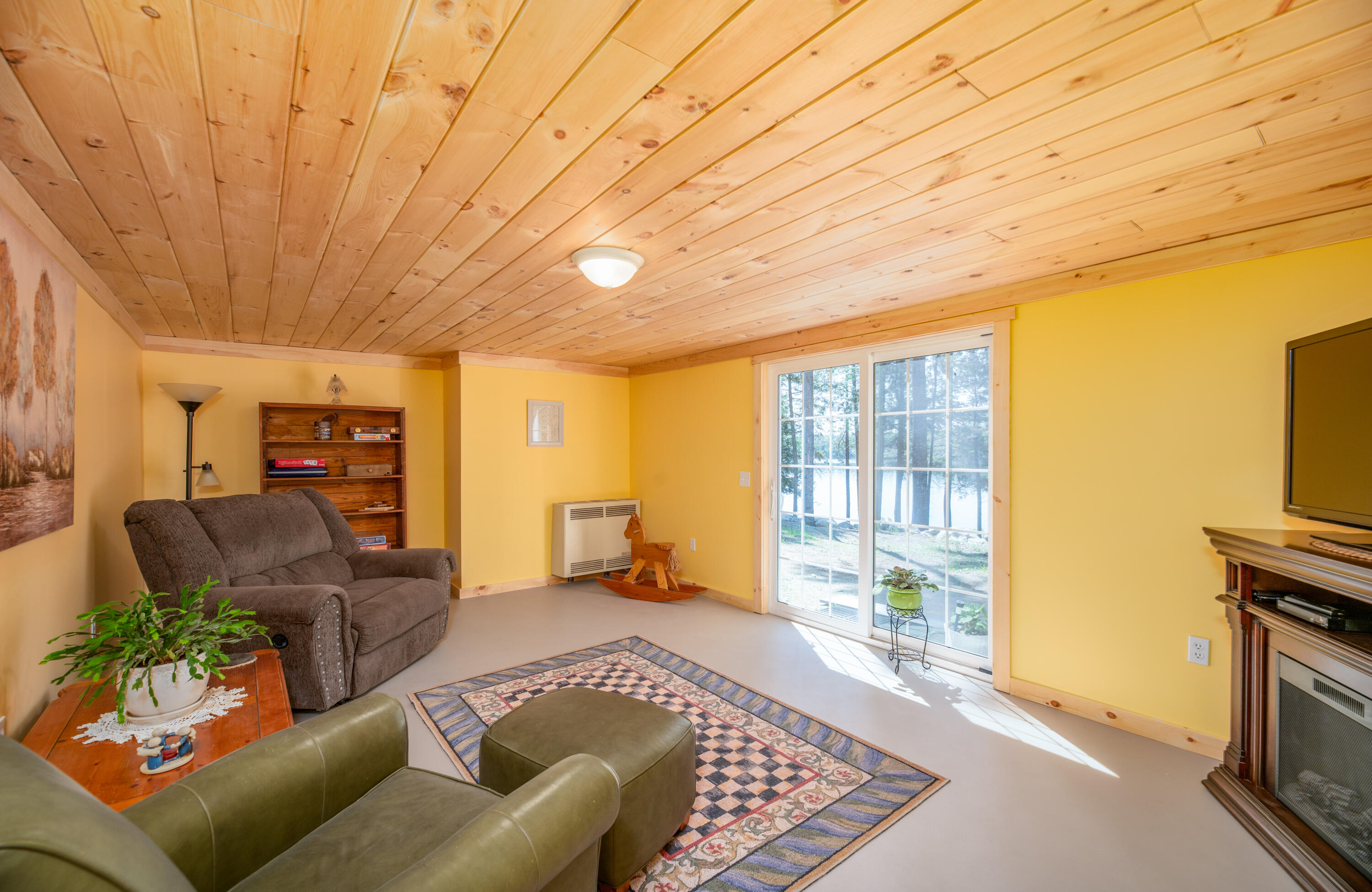 1620 Houston Road Lincoln, ME 04457 - Photo 35 of 46 Interior1