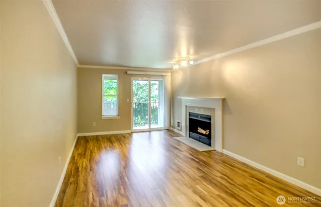 $475,000 | 11107 Northeast 125th Lane, Unit F222, Kirkland, WA 98034