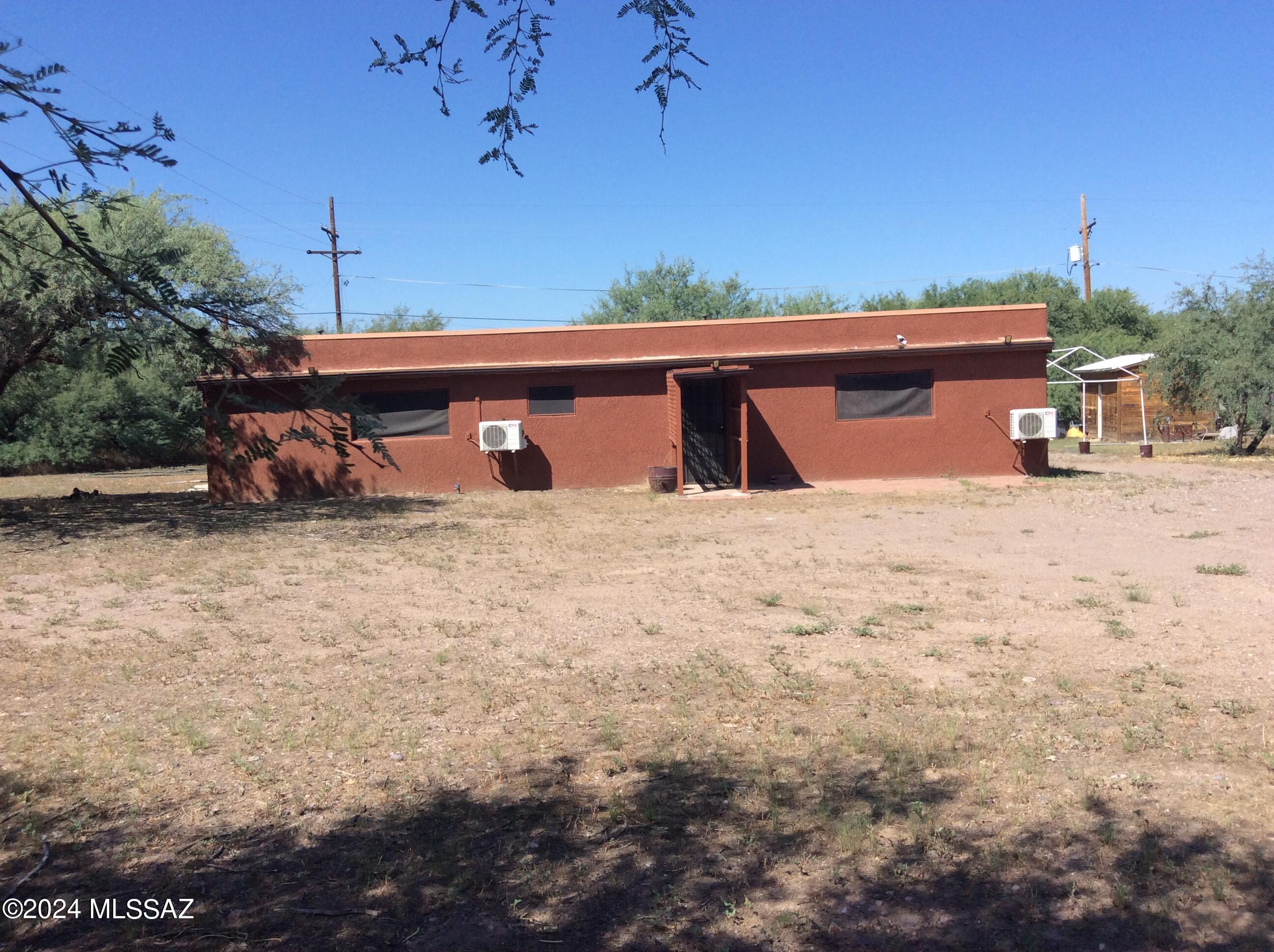 20000 South River Road Mammoth, AZ 85618 - Photo 1 of 20 Gallery Image 1