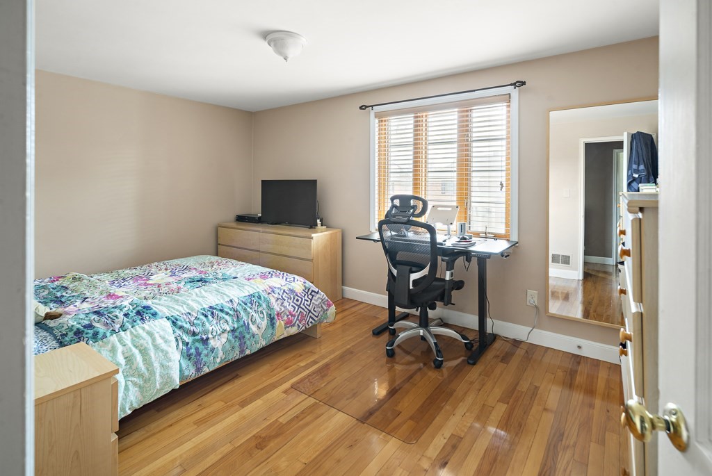 65 Pierce Road, Unit 65 Watertown, MA 02472 - Photo 13 of 20 Gallery Image 13