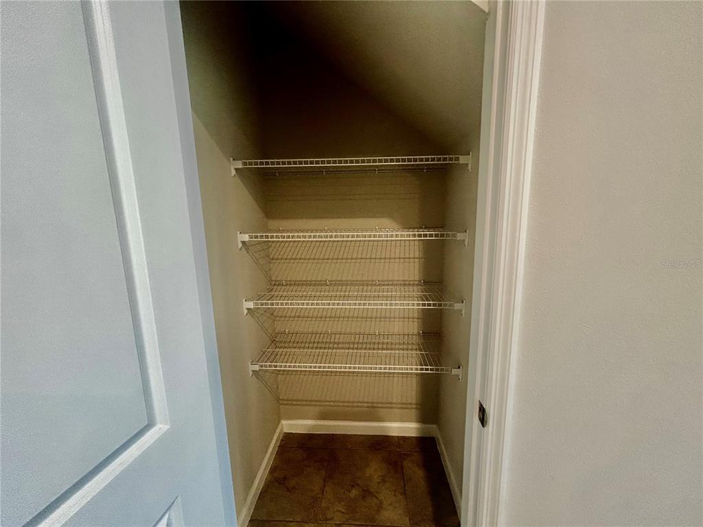 14124 Crimson Avenue Bradenton, FL 34211 - Photo 6 of 27 a view of walk in closet