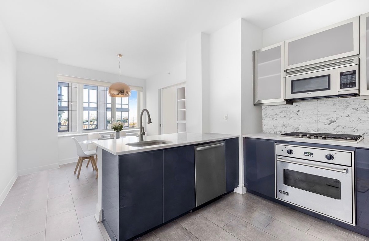 80 Riverside Boulevard, Unit 3L Manhattan, NY 11355 - Photo 5 of 17