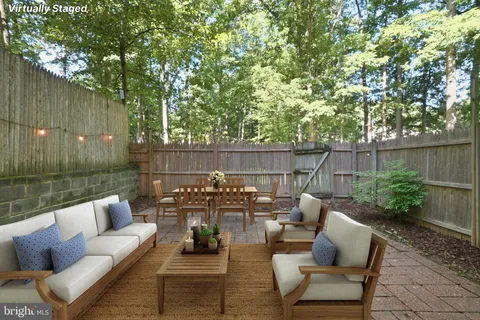 $469,999 | 5910 Prince James Drive, Unit 74, Springfield, VA 22152