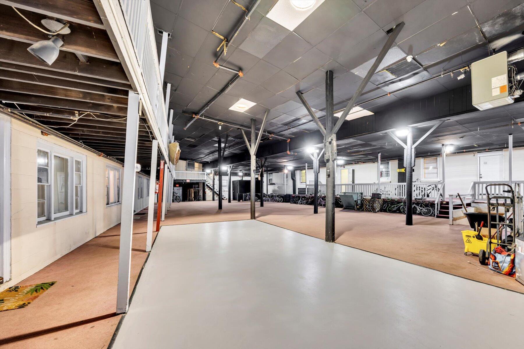 Undisclosed Address Mashpee, MA 02649 - Photo 17 of 41 22-889A0784