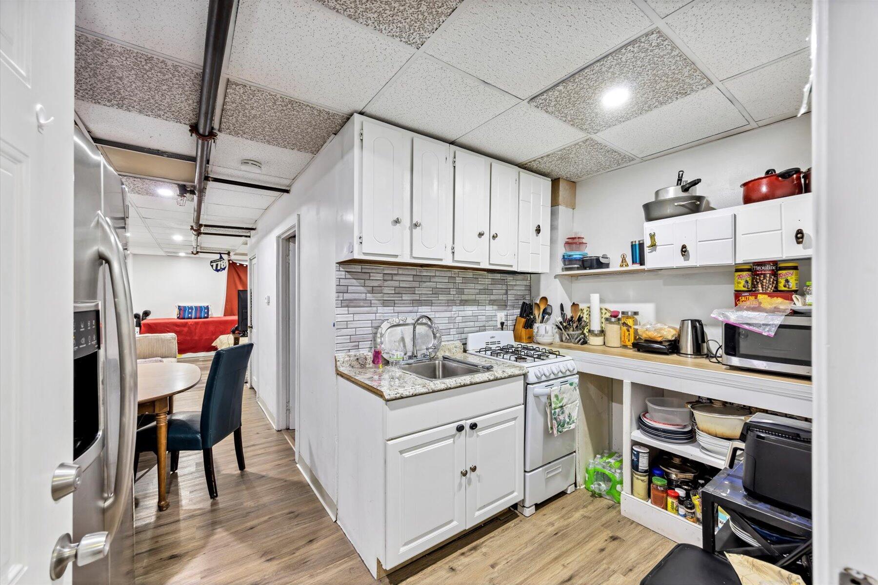 Undisclosed Address Mashpee, MA 02649 - Photo 24 of 41 32-889A0819