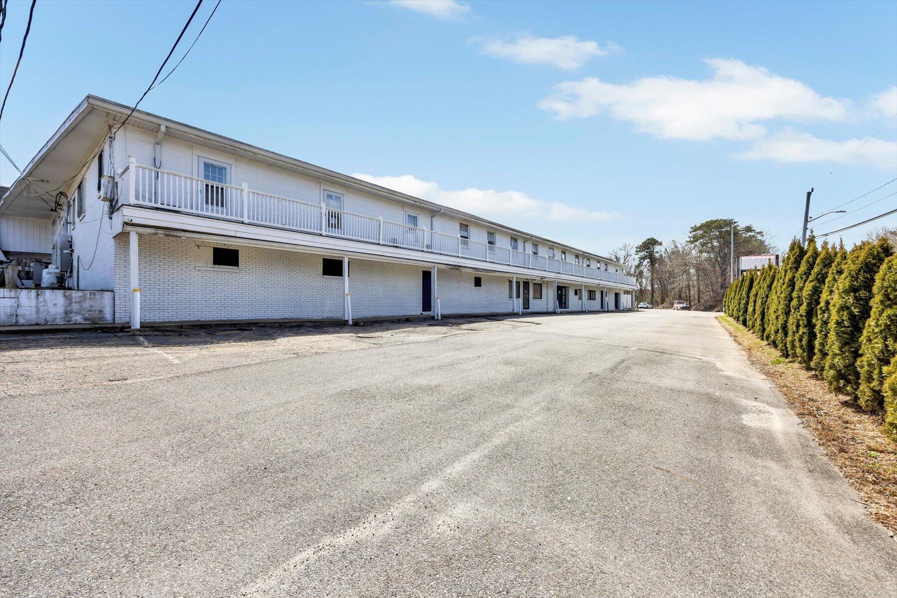 Undisclosed Address Mashpee, MA 02649 - Photo 33 of 41 15-889A0855