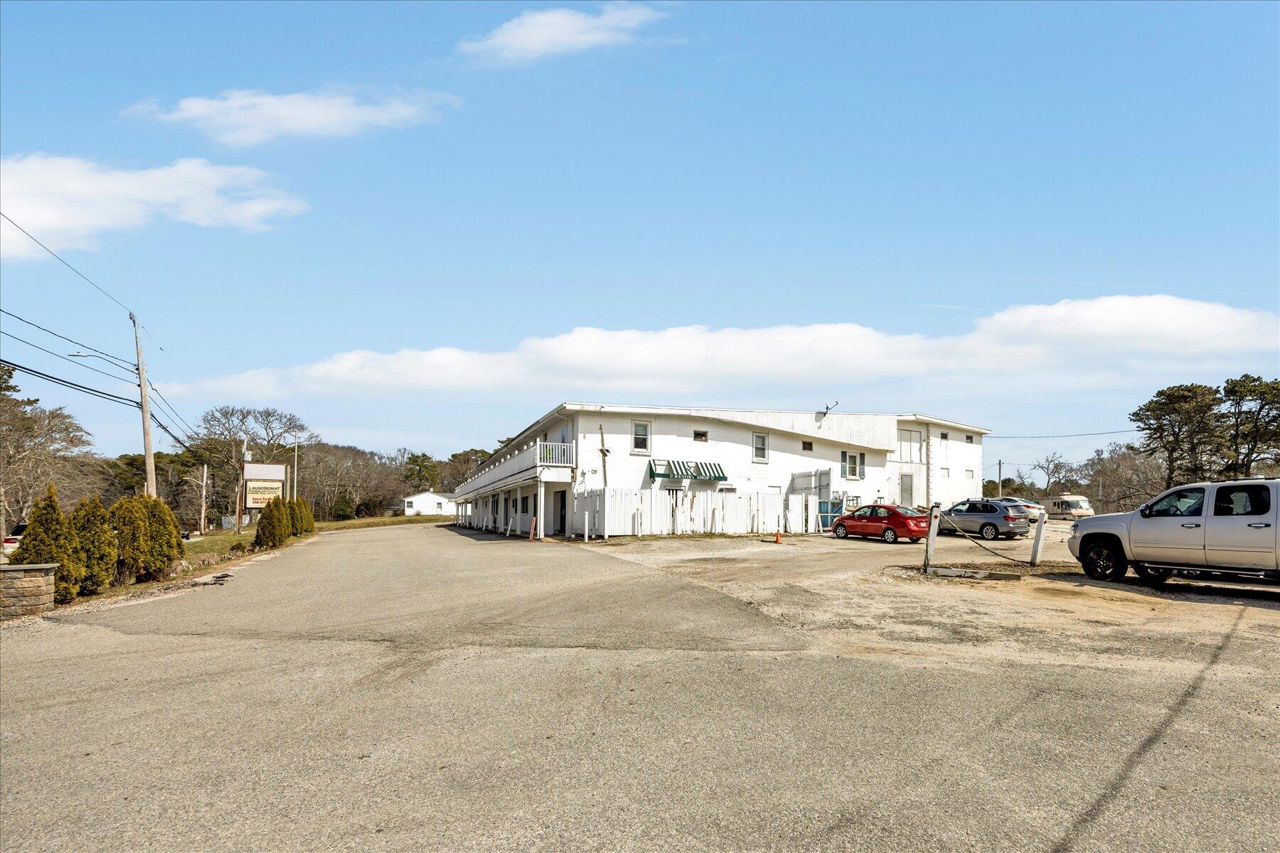 Undisclosed Address Mashpee, MA 02649 - Photo 37 of 41 09-889A0848