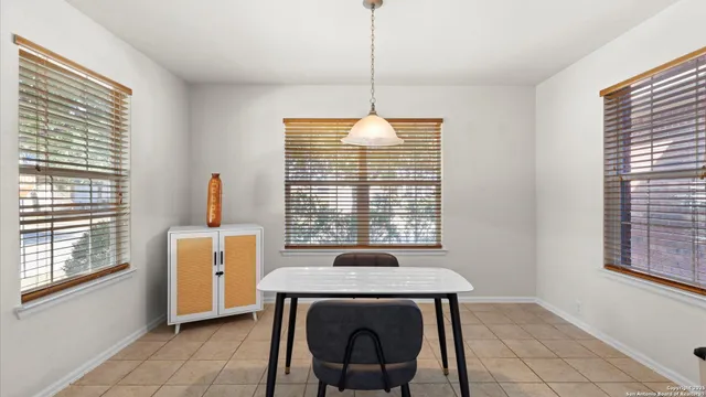 $2,100 | 600 Planters Pass, Schertz, TX 78154