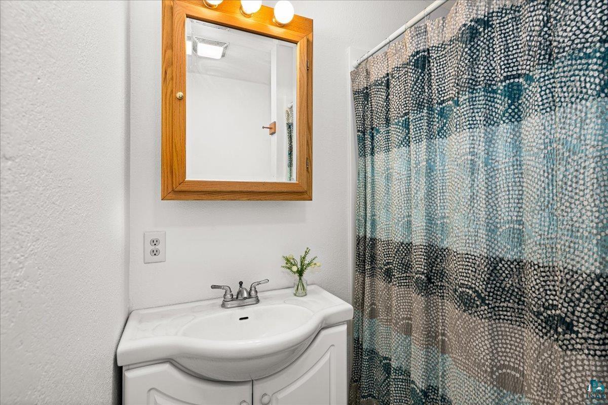 5247 Greenwood Road Duluth, MN 55804 - Photo 30 of 45 Gallery Image 30